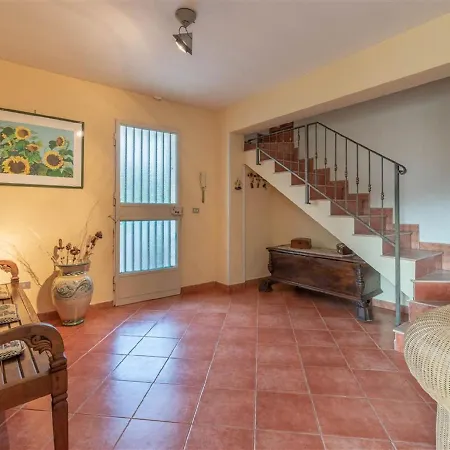 Holiday home Belvilla By Oyo Portella Di Mare